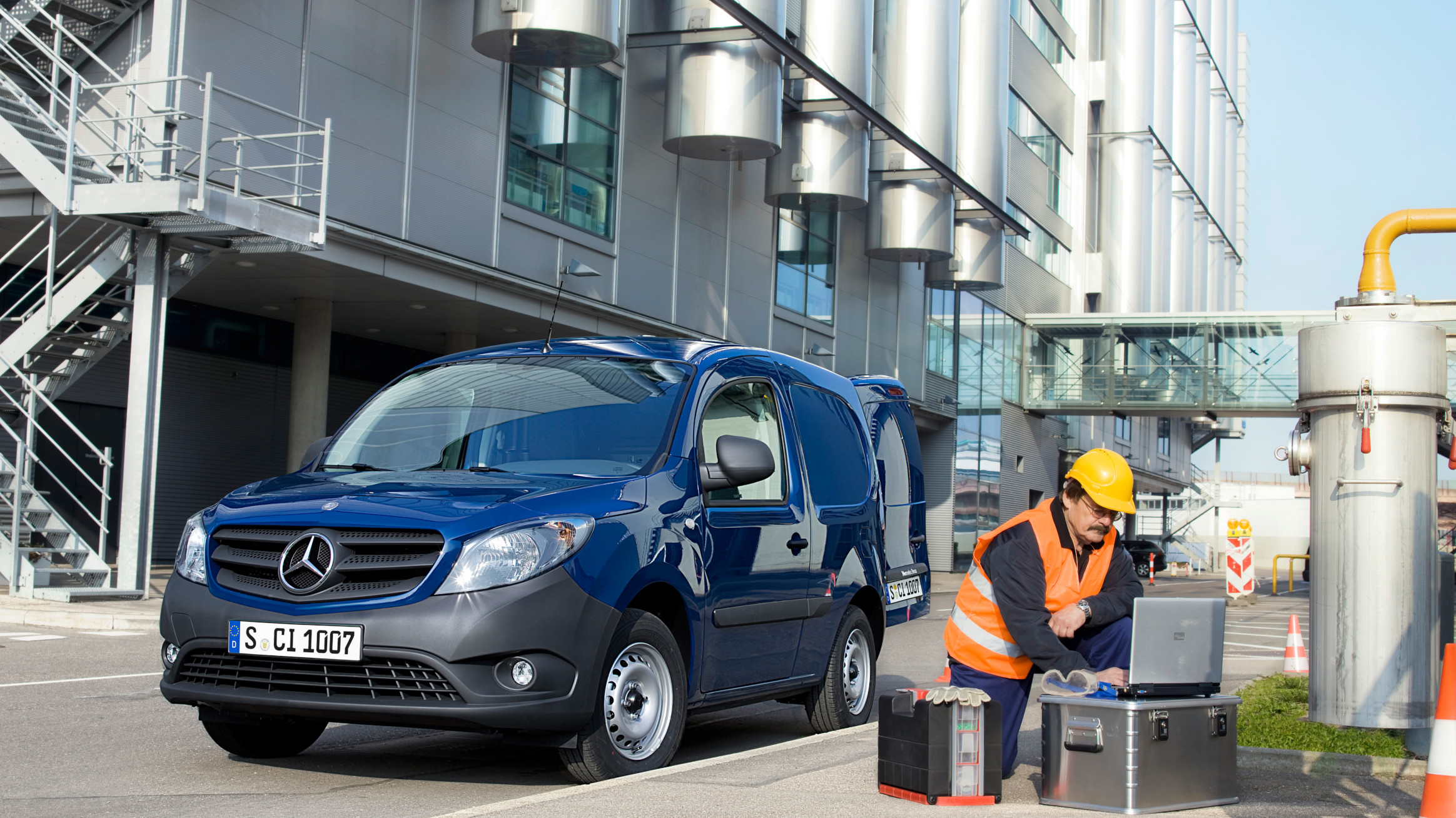 Mercedes Lieferwagen Gebraucht Von Mercedes Benz Handlern
